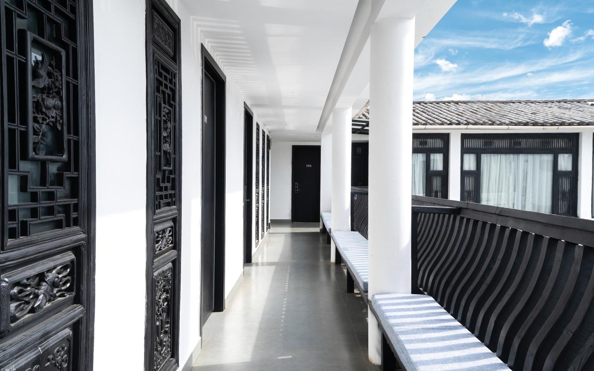 Lijiang Gemmer Hotel Экстерьер фото